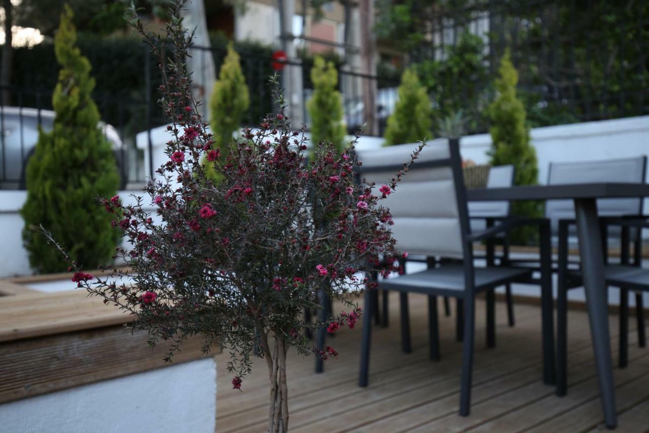 Little Small Villa In Psychiko, Atenas Exterior foto