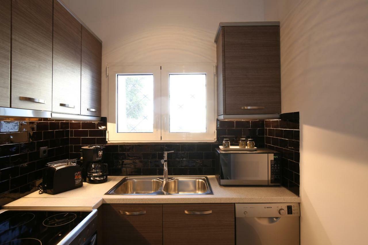 Little Small Villa In Psychiko, Atenas Exterior foto