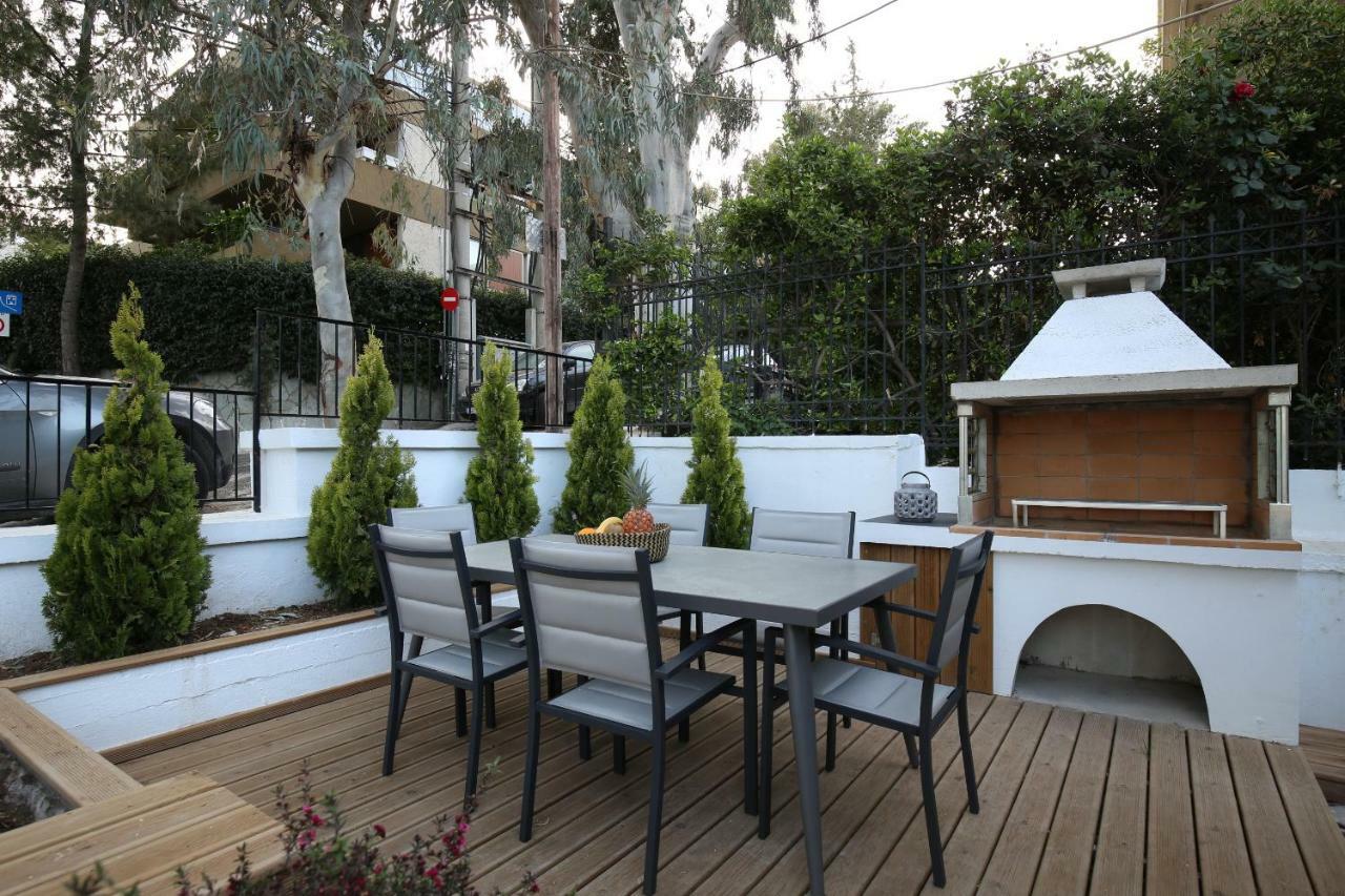 Little Small Villa In Psychiko, Atenas Exterior foto